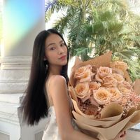 Mặc đẹp như Hoa hậu: HH Phương Khánh có 1001 kiểu váy áo bánh bèo, diện vào vừa sang, vừa sexy khó tả - Ảnh 1.