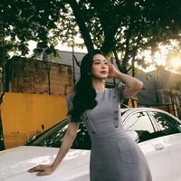 Instagram look sao Việt tuần qua: Hà Tăng ở nhà mà lên đồ sang hết nấc, vòng 1 xôi thịt của Minh Hằng chiếm sóng - Ảnh 4.