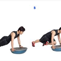 Bài tập HIIT chống đẩy kết hợp co gối trên bóng cao su