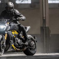 Siêu mô tô 2022 Ducati Diavel 1260 S