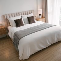 6 tips để trải giường ở nhà sang xịn mịn như giường khách sạn từ cô nàng có 4 năm kinh nghiệm trong ngành - Ảnh 14.
