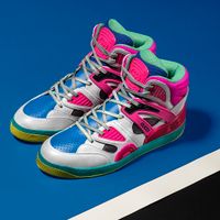 Gucci tạo cơn sốt mới với giày sneaker bằng chất liệu bền vững thuần chay Demetra