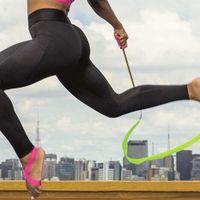 adidas ra mắt quần bó nguyệt san TechFit-7