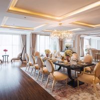 Biệt thự trên không rộng 300m2 của vợ chồng Hà Nội: Giá trị 13 tỷ đồng, phong cách tân cổ điển vừa sang vừa hút mắt - Ảnh 5.