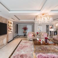 Biệt thự trên không rộng 300m2 của vợ chồng Hà Nội: Giá trị 13 tỷ đồng, phong cách tân cổ điển vừa sang vừa hút mắt - Ảnh 3.