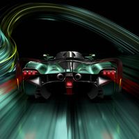 Ra mắt siêu phẩm Aston Martin Valkyrie AMR Pro - Xe đua 1.000 mã lực-4