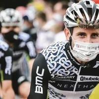 Burberry là thương hiệu thời trang xa xỉ đầu tiên tài trợ cho đội đua Tour de France