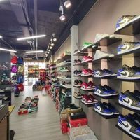 Bắt kịp thời đại với Air Jordan 1: mua giày chính hãng ở Việt Nam-4