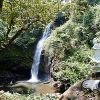 Thác Tam Hợp