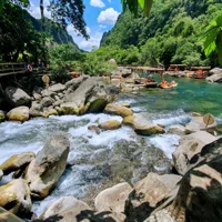 Suối Moọc, Quảng Bình