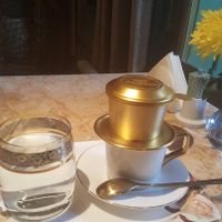 Sài Gòn: Hẹn nhau hết dịch mình cà phê nha! - 2