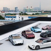 Những mẫu xe ô tô điện hot năm 2021-2