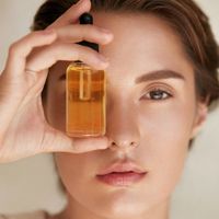 Dầu Jojoba có thể giải quyết vấn đề về mụn?