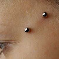 Các vị trí xỏ khuyên trên cơ thể và những điều cần lưu ý