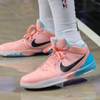 PJ Tucker - “Ông vua sneaker” trong giới NBA - P2-8