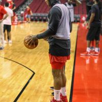 PJ Tucker - “Ông vua sneaker” trong giới NBA - P2-6
