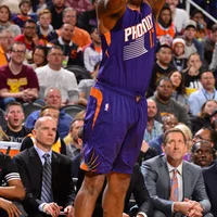 PJ Tucker - “Ông vua sneaker” trong giới NBA - P1-1