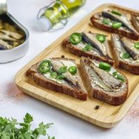 Bỏ qua các loại thịt nguội nếu bạn muốn có món sandwich giảm cân