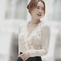 Lan Ngọc cực quyến rũ với corset ren-9