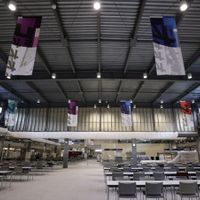 Cận cảnh bên trong làng Olympic Tokyo-5