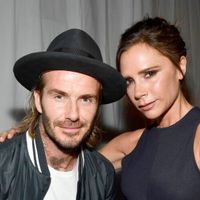 Những lần phối đồ đồng điệu của David và Victoria Beckham