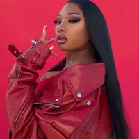 Megan Thee Stallion hợp tác Revlon ra mắt bộ trang điểm phiên bản giới hạn
