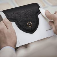 Louis Vuitton Capucines - biểu tượng vượt thời gian của sự nữ tính-3