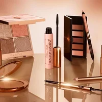Charlotte Tilbury ra mắt BST “Super Nudes” mang hơi thở của thập niên 90