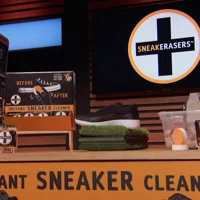 Làm sạch sneaker tức thì với mút gôm SneakERASERS-4