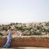 Nếu bạn chỉ đến thăm một thành phố ở Tây Ban Nha, đó phải là Granada