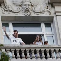 Messi chi 24.000 USD/đêm tại khách sạn xa hoa bậc nhất Paris