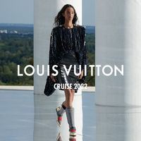 BST Louis Vuitton Cruise 2022 - hơi thở nghệ thuật đậm dấu ấn phong cách futuristic