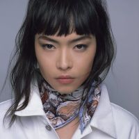 Khăn lụa Dior - Phong cách thời thượng của quý cô sành điệu-8