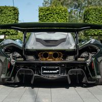 Siêu xe McLaren P1 trở nên “hầm hố” với gói độ xe từ Lanzante-3