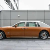Rolls-Royce Phantom VIII Privacy Suite