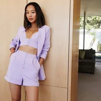 Tím lilac tiếp tục “làm mưa làm gió” làng thời trang-2