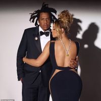 Beyonce đeo trang sức kim cương trị giá 30 triệu USD