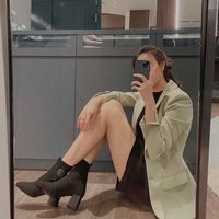 Đàm Thu Trang “bắt trend” lên đồ liên tục 9 bộ, biến hình trước siêu xe 14 tỷ-7
