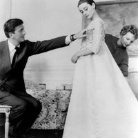 Hubert de Givenchy và Audrey Hepburn