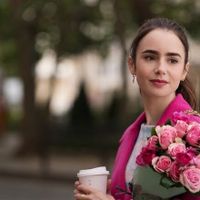 Emily In Paris mùa 2 - Cuộc sống chân thật hơn của cô nàng Emily tại Kinh đô thời trang-2