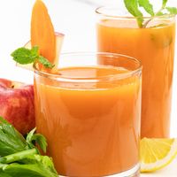 cần tây cà rốt