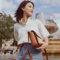 Phối đồ với sơ mi trắng sành điệu như người nổi tiếng-5