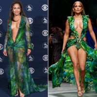 Những bộ cánh thời trang hút mắt của Jennifer Lopez-5