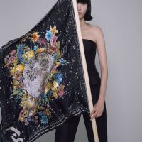 Khăn lụa Dior