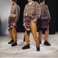 Gucci thẳng tay xoá bỏ mọi hình ảnh của Lucas (NCT)-5