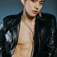 Gucci thẳng tay xoá bỏ mọi hình ảnh của Lucas (NCT)-7