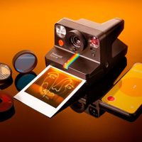 Polaroid Now+