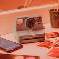 Polaroid Now+