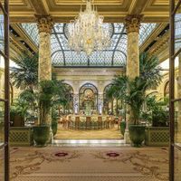 Những điều thú vị về khách sạn huyền thoại The Plaza của nước Mỹ - 3