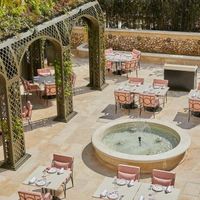 Một đêm nghỉ dưỡng đắt đỏ kiểu hoàng gia ở cung điện Versailles - 6